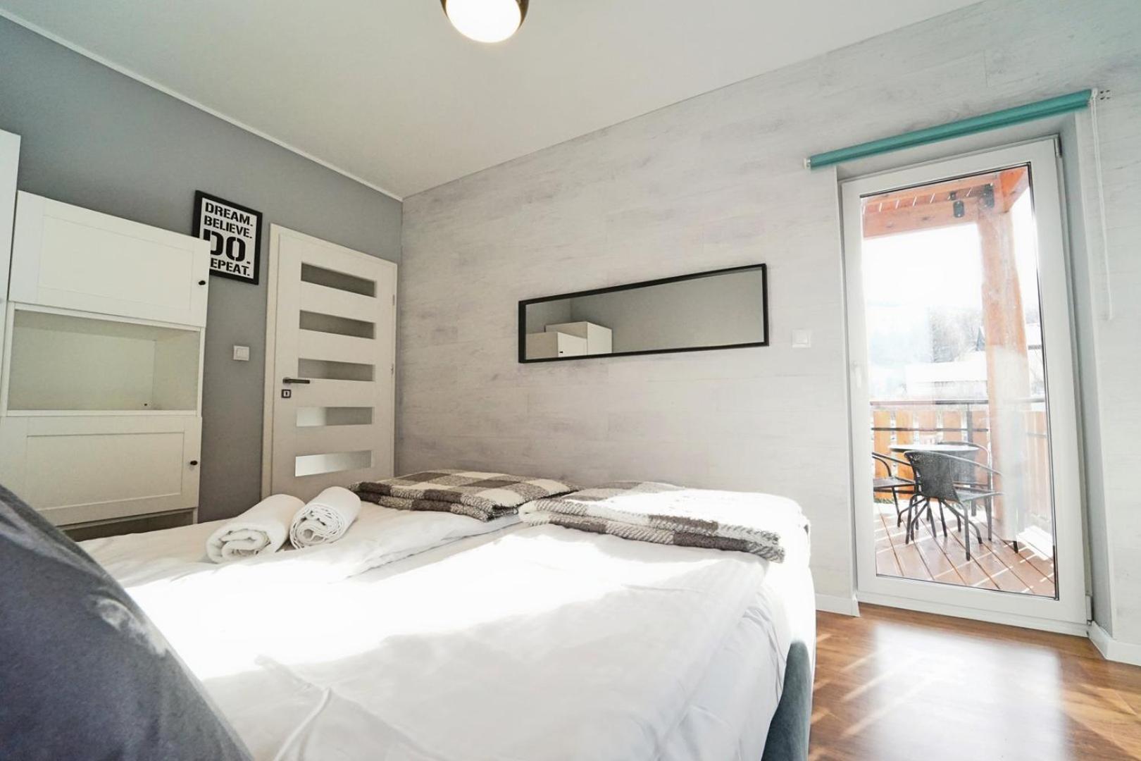 Apartamenty Everysky - Emilii Plater 18-18A Карпач Екстериор снимка